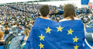 L’importanza di essere europei: il confronto tra generazioni