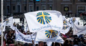 Ecco il nuovo numero di SEGNO NEL MONDO